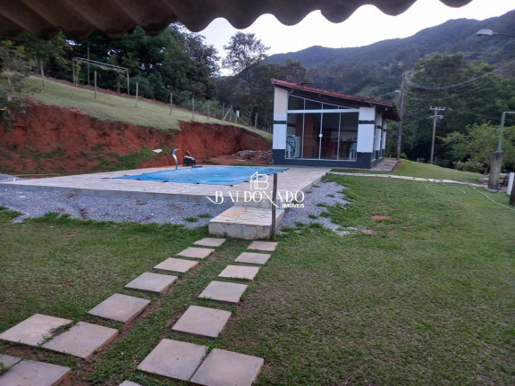 Imagem Imóvel com 2 Quartos à Venda, 6.000 m² em Centro - Extrema Imagem Imóvel com 2 Quartos à Venda, 6.000 m² em Centro - Extrema