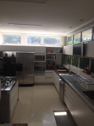 Imagem Casa com 4 Quartos à Venda ou Locação, 900 m² em Residencial Tamboré - Barueri