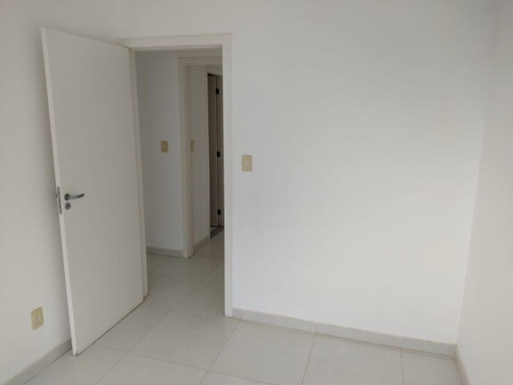 Imagem Apartamento com 3 Quartos à Venda, 73 m² em Vila Rosa - Goiânia