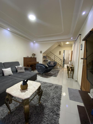 Imagem Casa com 3 Quartos à Venda, 175 m² em Jardim Tóquio - Maringá