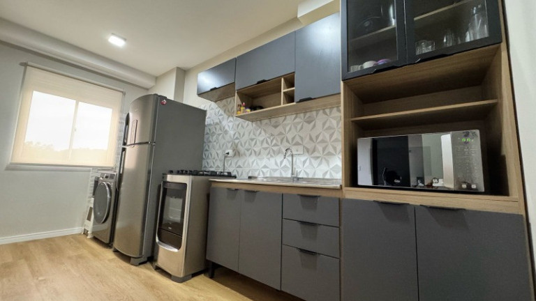 Imagem Apartamento com 1 Quarto à Venda, 49 m² em Areias - Camboriú