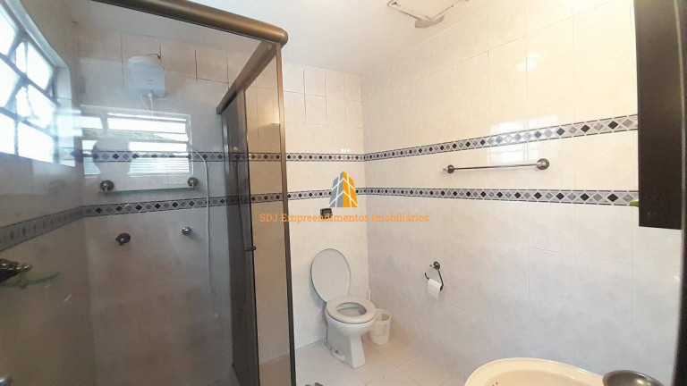 Imagem Casa com 6 Quartos para Alugar, 352 m² em Instituto De Previdência - São Paulo
