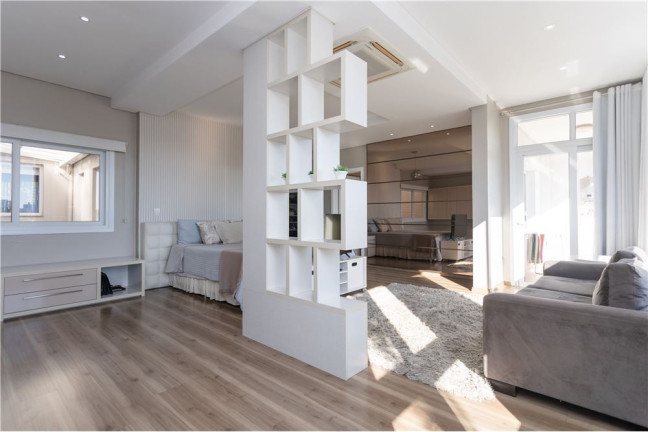 Imagem Casa com 5 Quartos à Venda, 550 m² em Chácara Das Pedras - Porto Alegre Imagem Casa com 5 Quartos à Venda, 550 m² em Chácara Das Pedras - Porto Alegre