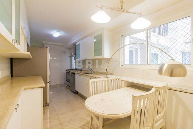 Imagem Apartamento com 4 Quartos à Venda, 235 m² em Vila Nova Conceição - São Paulo