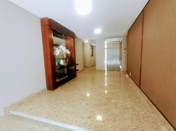 Imagem Apartamento com 3 Quartos à Venda, 196 m² em Atiradores - Joinville