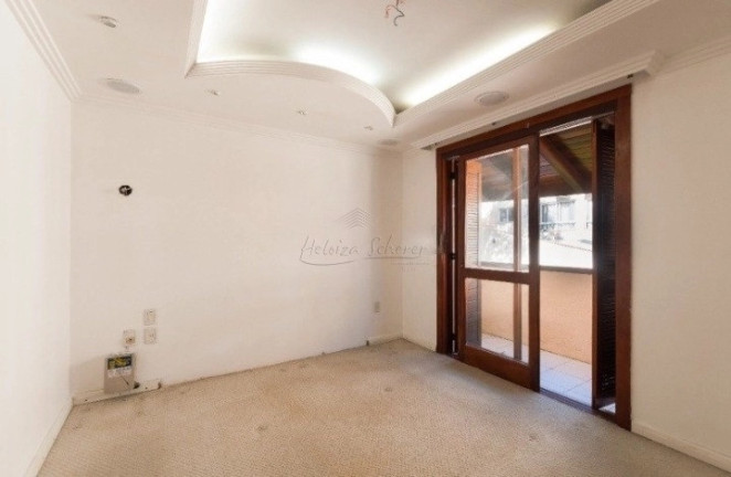 Imagem Casa com 3 Quartos à Venda, 167 m² em Sétimo Céu - Porto Alegre Imagem Casa com 3 Quartos à Venda, 167 m² em Sétimo Céu - Porto Alegre
