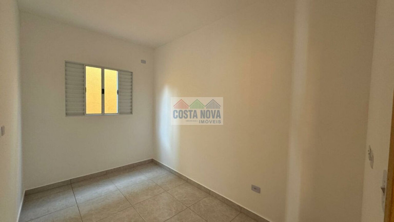 Imagem Casa com 2 Quartos à Venda, 41 m² em Melvi - Praia Grande Imagem Casa com 2 Quartos à Venda, 41 m² em Melvi - Praia Grande
