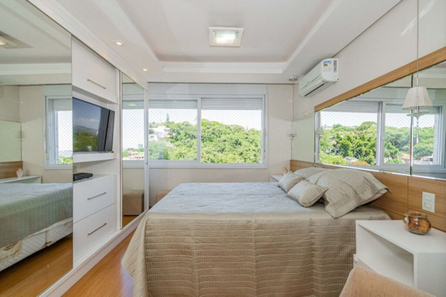 Imagem Imóvel com 3 Quartos à Venda, 110 m² em Santa Tereza - Porto Alegre Imagem Imóvel com 3 Quartos à Venda, 110 m² em Santa Tereza - Porto Alegre