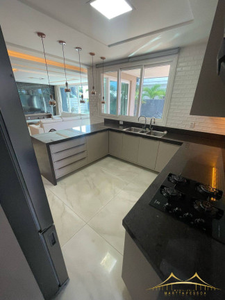 Imagem Casa de Condomínio com 4 Quartos à Venda, 360 m² em Pium (distrito Litoral) - Parnamirim