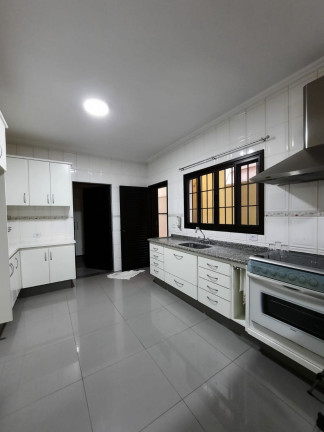 Imagem Casa com 3 Quartos à Venda, 200 m² em Parque Sao Domingos - São Paulo Imagem Casa com 3 Quartos à Venda, 200 m² em Parque Sao Domingos - São Paulo