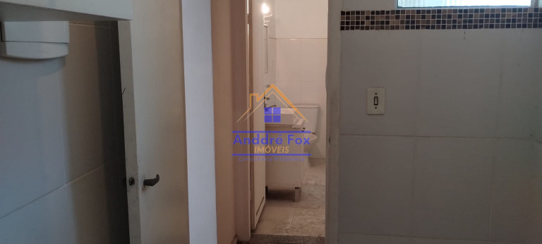 Imagem Sobrado com 5 Quartos à Venda, 250 m² em Humaitá - Rio De Janeiro Imagem Sobrado com 5 Quartos à Venda, 250 m² em Humaitá - Rio De Janeiro