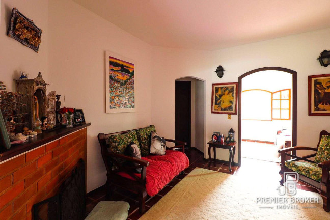 Imagem Casa com 4 Quartos à Venda, 187 m² em Golfe - Teresópolis Imagem Casa com 4 Quartos à Venda, 187 m² em Golfe - Teresópolis