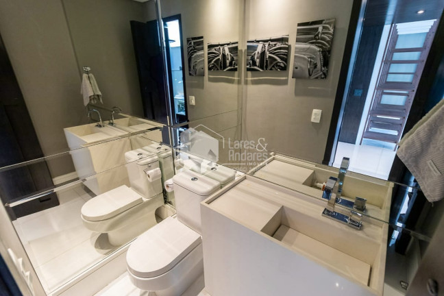 Imagem Apartamento com 2 Quartos à Venda, 171 m² em Moema - São Paulo Imagem Apartamento com 2 Quartos à Venda, 171 m² em Moema - São Paulo