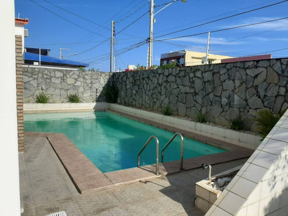 Imagem Casa com 5 Quartos à Venda, 375 m² em Suíssa - Aracaju Imagem Casa com 5 Quartos à Venda, 375 m² em Suíssa - Aracaju