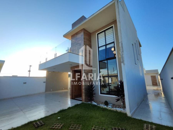 Sobrado com 5 Quartos à Venda, 232 m² em Itapema Do Saí - Itapoá