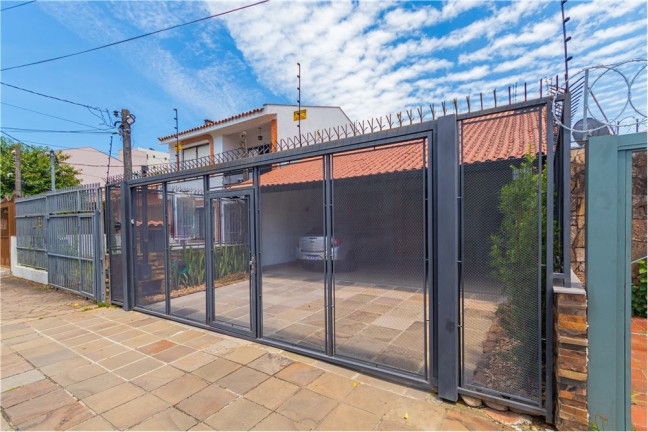 Imagem Casa com 3 Quartos à Venda, 220 m² em Partenon - Porto Alegre