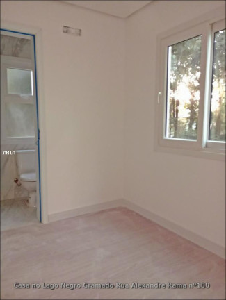 Imagem Casa com 3 Quartos à Venda, 225 m² em Lago Negro - Gramado