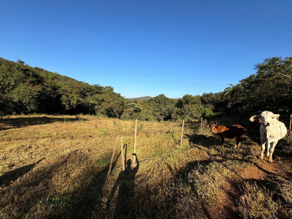 Chácara à Venda, 4 m² em Vieiras - Itatiaiuçu