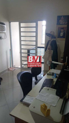 Imagem Casa com 4 Quartos à Venda, 208 m² em Vila Da Penha - Rio De Janeiro Imagem Casa com 4 Quartos à Venda, 208 m² em Vila Da Penha - Rio De Janeiro