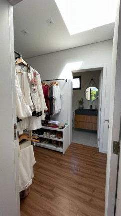 Imagem Casa com 3 Quartos à Venda, em Campeche - Florianópolis Imagem Casa com 3 Quartos à Venda, em Campeche - Florianópolis