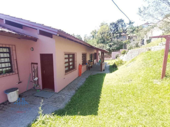Imagem Casa com 5 Quartos à Venda, 328 m² em Córrego Grande - Florianópolis Imagem Casa com 5 Quartos à Venda, 328 m² em Córrego Grande - Florianópolis