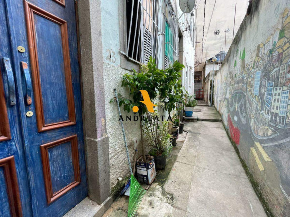 Sala Comercial à Venda, 800 m² em Saúde - Rio De Janeiro