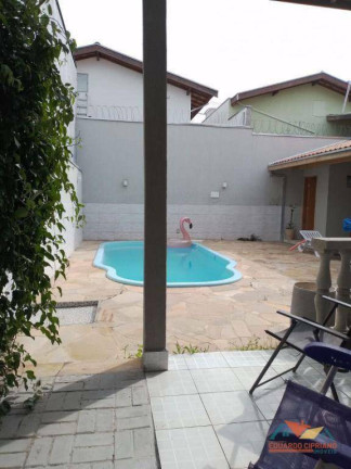 Imagem Casa com 3 Quartos à Venda, 220 m² em Sítio São José Dois - Taubaté