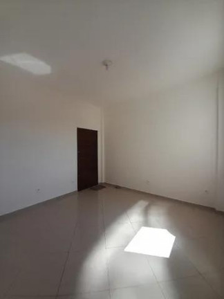 Imagem Apartamento com 3 Quartos à Venda, 80 m² em Matatu - Salvador