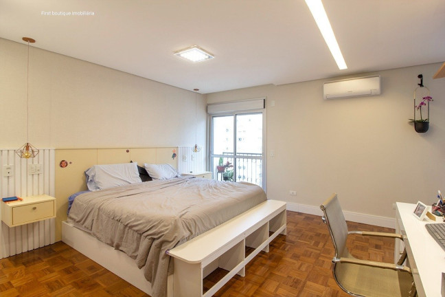 Imagem Apartamento com 3 Quartos à Venda, em Moema Pássaros - São Paulo Imagem Apartamento com 3 Quartos à Venda, em Moema Pássaros - São Paulo