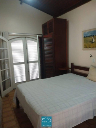 Imagem Casa com 4 Quartos à Venda, 227 m² em Oásis