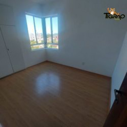 Imagem Apartamento com 3 Quartos à Venda, 129 m² em Centro - Joinville