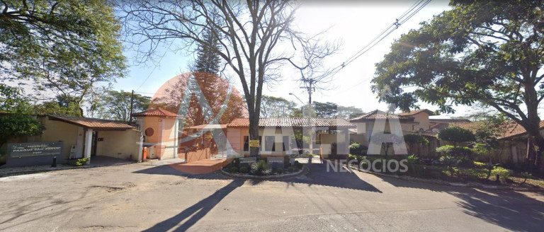 Imagem Casa com 5 Quartos à Venda, 302 m² em Jardim Ipês - Cotia Imagem Casa com 5 Quartos à Venda, 302 m² em Jardim Ipês - Cotia