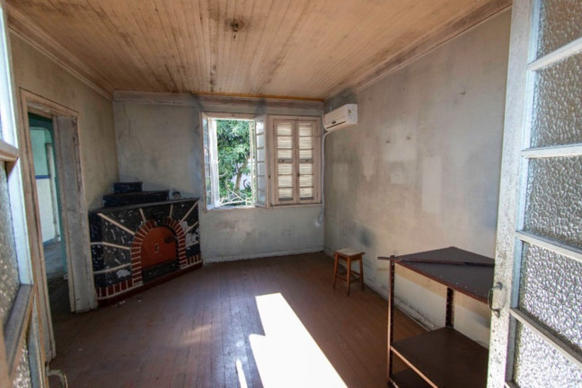 Imagem Casa com 5 Quartos à Venda,  em Independência - Porto Alegre