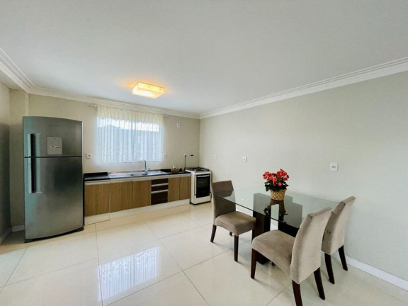 Imagem Casa com 3 Quartos à Venda, 238 m² em Fortaleza Alta - Blumenau