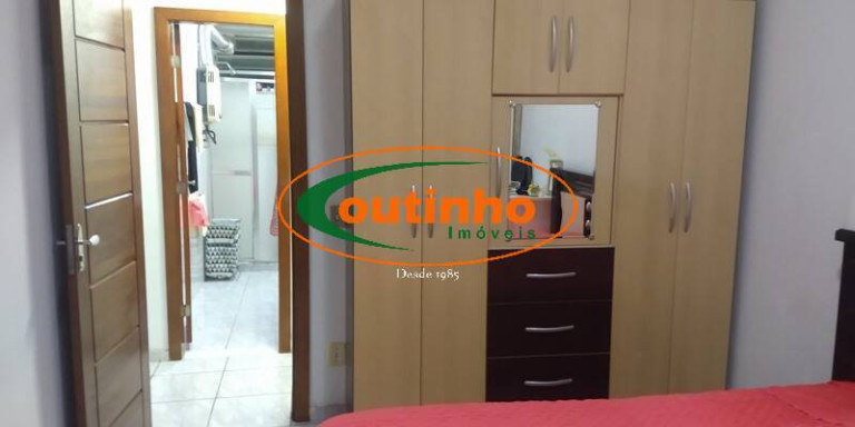 Imagem Apartamento com 4 Quartos à Venda, 108 m² em Tijuca - Rio De Janeiro Imagem Apartamento com 4 Quartos à Venda, 108 m² em Tijuca - Rio De Janeiro