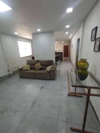 Imagem Casa com 2 Quartos à Venda, 360 m² em Ilha Dos Araújos - Governador Valadares