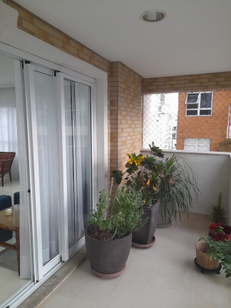 Imagem Apartamento com 3 Quartos à Venda, 144 m² em Gonzaga - Santos