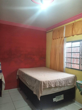 Imagem Casa com 3 Quartos à Venda, 300 m² em Residencial Veneza - Anápolis