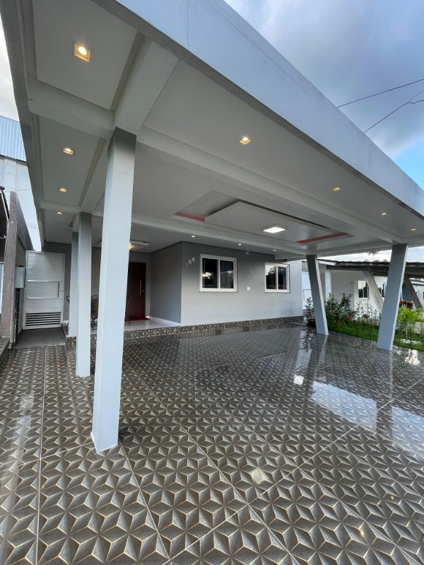 Foto do imóvel Casa com 3 Quartos à Venda, 145 m² em Tarumã - Manaus