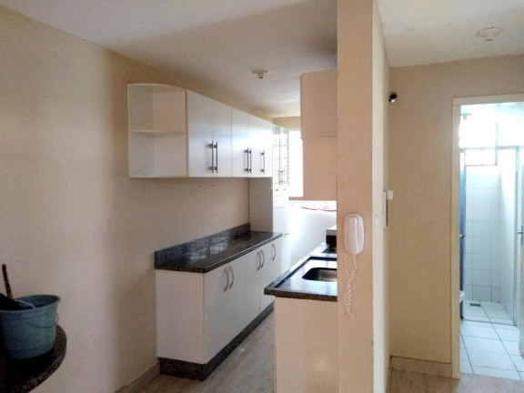 Imagem Apartamento com 2 Quartos à Venda, 49 m² em Jardim Guairaca - Maringá