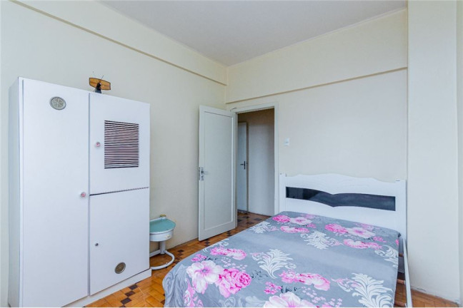 Imagem Apartamento com 3 Quartos à Venda, 93 m² em Centro Histórico - Porto Alegre