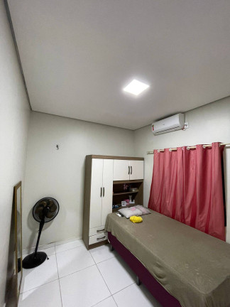 Imagem Casa com 3 Quartos à Venda, em Ponta Negra - Manaus Imagem Casa com 3 Quartos à Venda, em Ponta Negra - Manaus