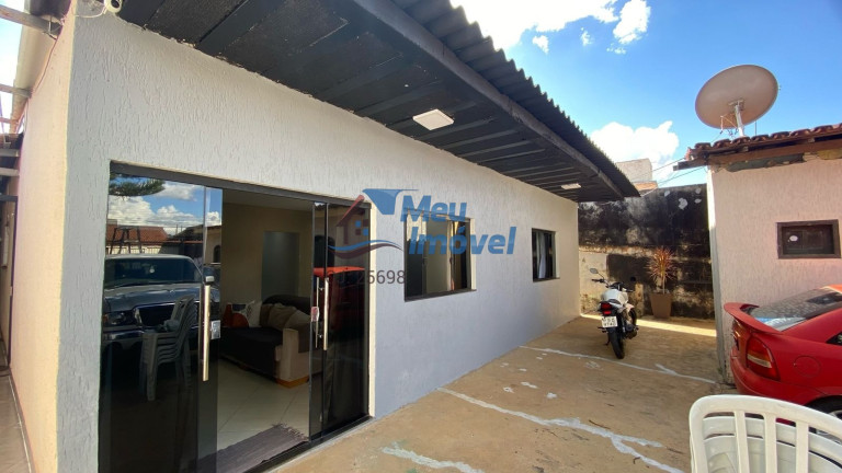 Imagem Casa com 3 Quartos à Venda, 400 m² em Taguatinga Norte (taguatinga) - Brasília Imagem Casa com 3 Quartos à Venda, 400 m² em Taguatinga Norte (taguatinga) - Brasília