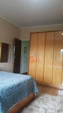 Imagem Sobrado com 3 Quartos à Venda, 254 m² em Jardim Teles De Menezes - Santo André
