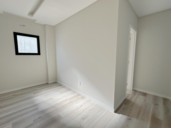 Imagem Casa de Condomínio com 4 Quartos à Venda, 360 m² em Santa Regina - Camboriú