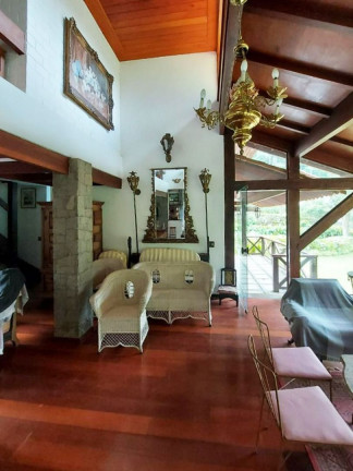 Imagem Casa com 3 Quartos à Venda, 300 m² em Parque Do Ingá - Teresópolis