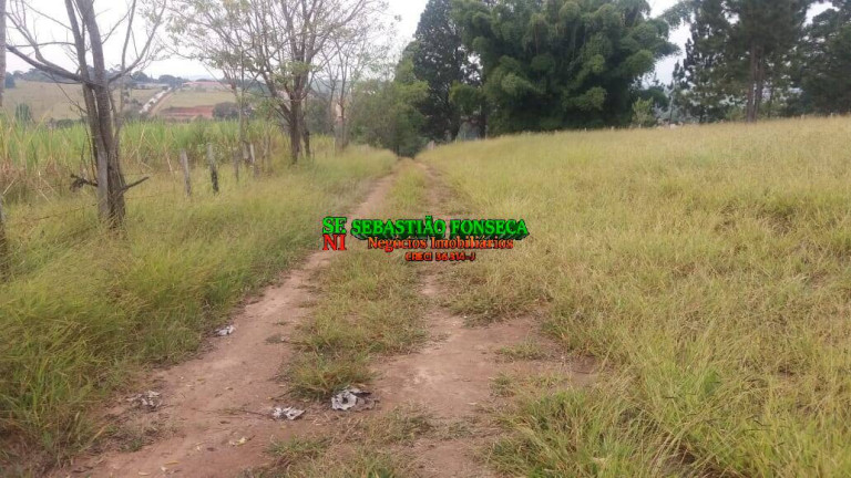 Terreno à Venda, 1.200 m² em Centro - Caçapava