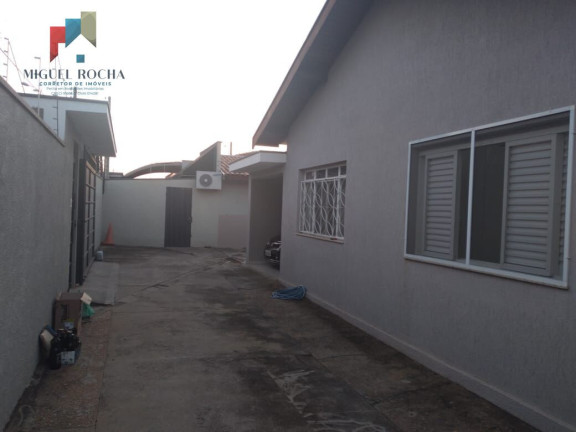 Imagem Casa com 3 Quartos à Venda, 238 m² em Centro - Cerquilho