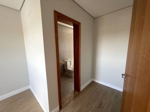 Imagem Casa de Condomínio com 3 Quartos à Venda, 317 m² em Jardim Imperial Ii - Cuiabá