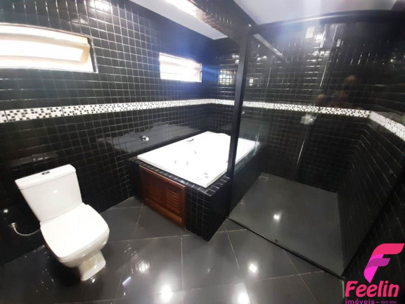 Imagem Casa com 4 Quartos à Venda, 300 m² em Rio Tavares - Florianópolis